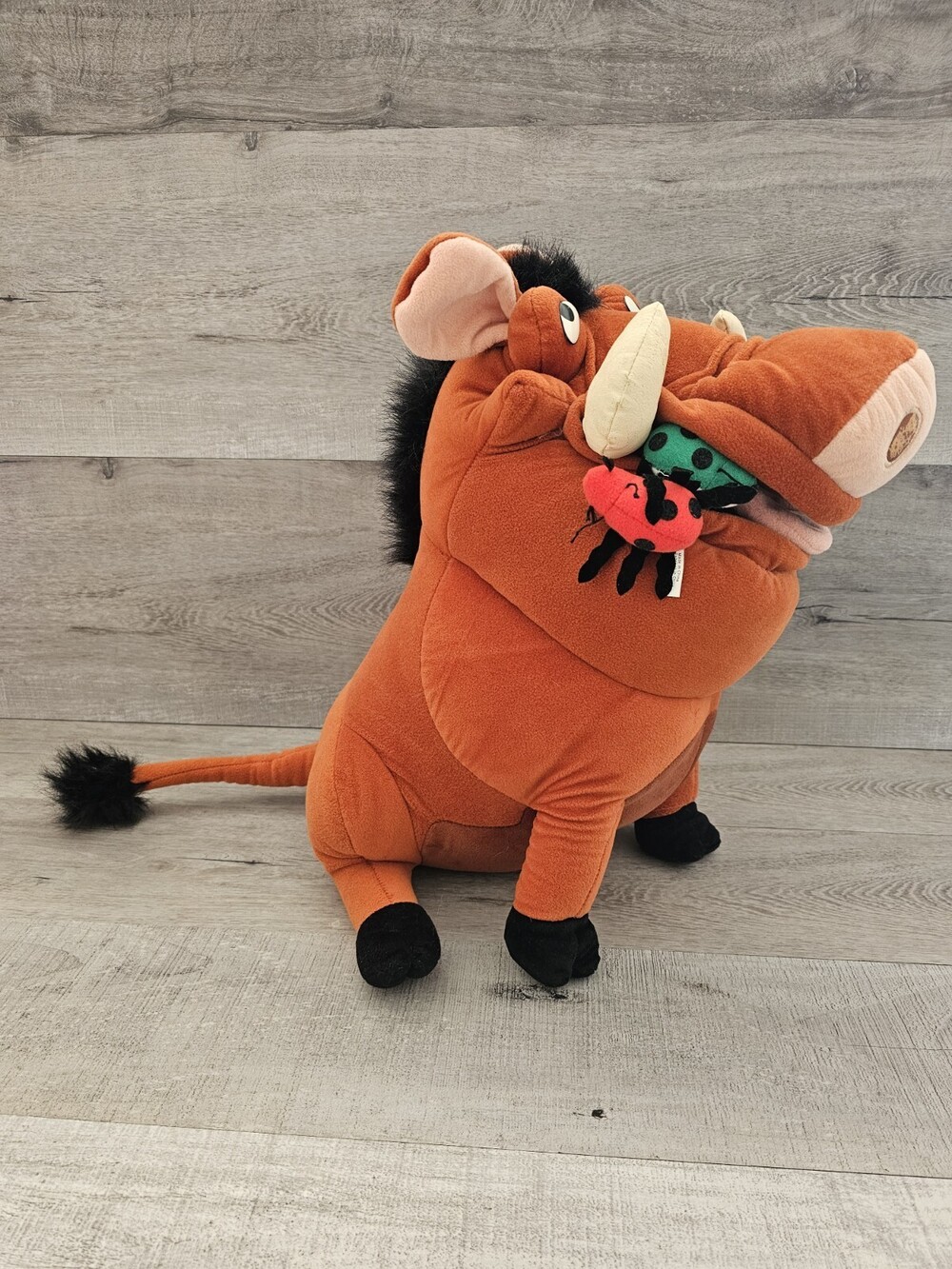 Disney Store Exclusive 14" Pumbaa The Lion King Large Plush With Grub Bugs
